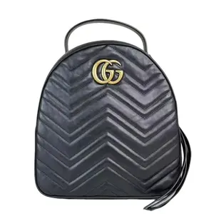 Pre-owned GUCCI Leather Backpacks Black GG Marmont Backpack with Quilted Design and Gold Logo Buckle for Stylish Everyday Use
