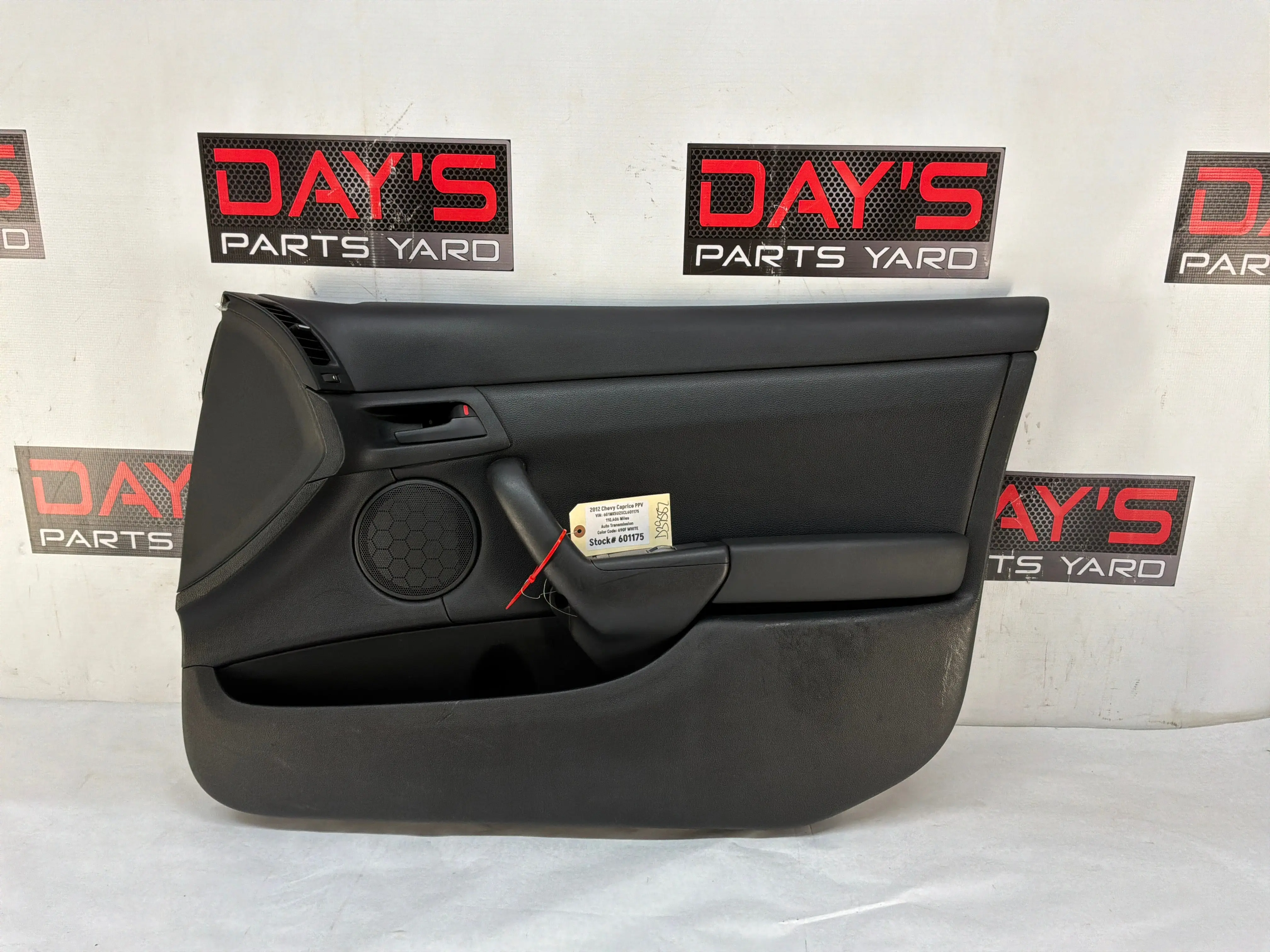 2012 Chevy Caprice PPV RH Passenger Front Interior Door Panel OEM