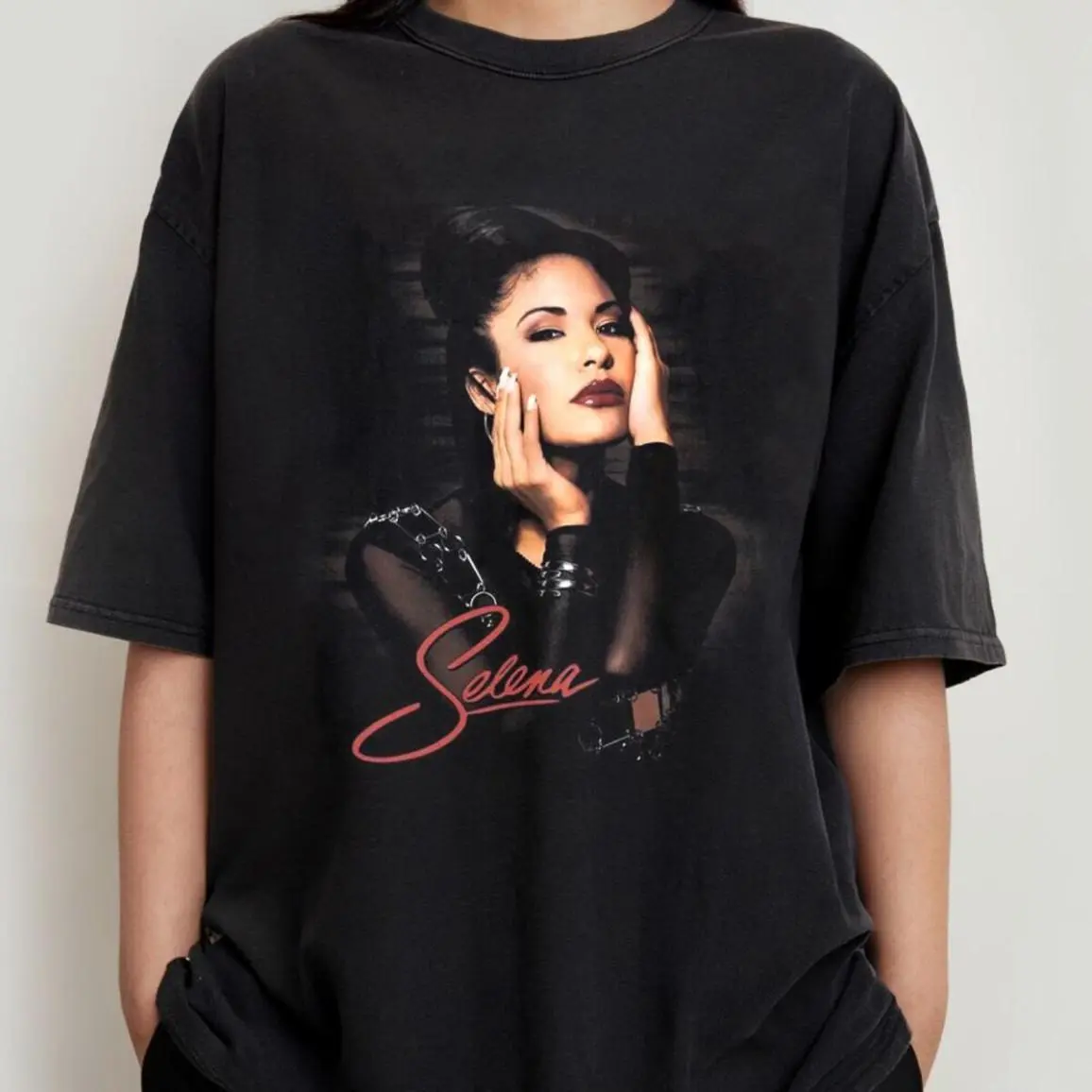 SELENA QUINTANILLA T-shirt, Quintanilla Fans Shirt, 90s Selena Queen Shirt, Go-To Outfit, No Thinking Needed, Must-Have Basic