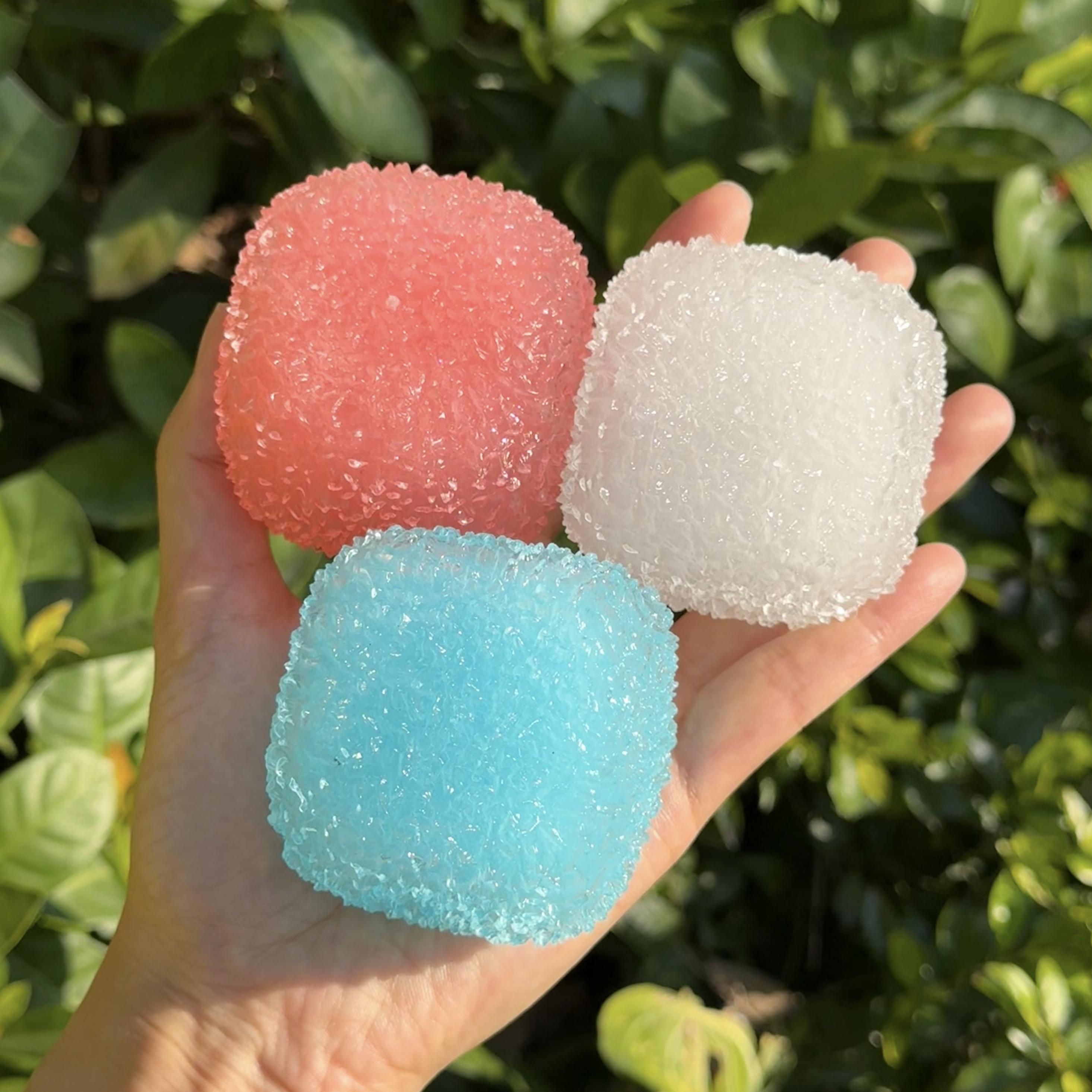 1 Pcs Winter Snowbite Stress Ball – Squeeze Balls Toys for Adults, ASMR Snow Crunch Squeeze Toy for Relaxation & Stress Relief