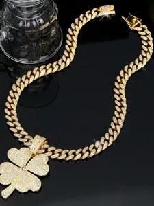 Creative Stylish Four-Leaf Clover Necklace Pendant Full Diamond Alloy Cuban Link Chain Necklace for Women Girls Fashion Jewelry Gift