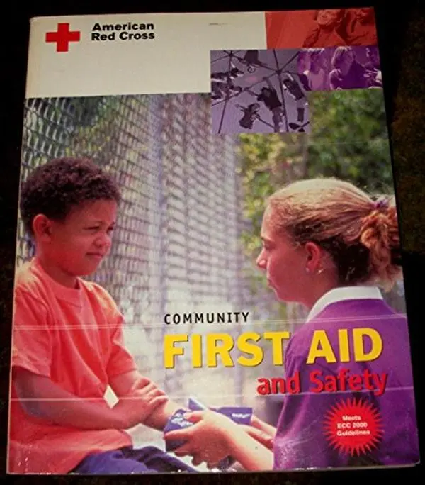 USED Book - American Red Cross Community First Aid and Safety by American National Red Cross (Paperback) - english