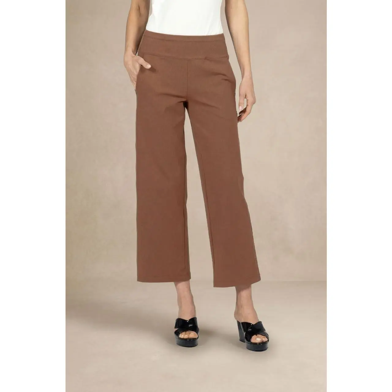 TRAVELER ANKLE PANT: DARK KHAKI