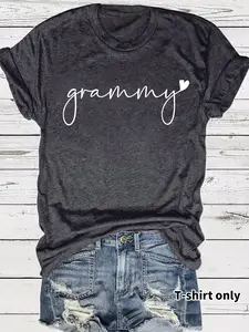 Fashion Vintage Women's Summer Casual Short Sleeve Fitted T-Shirt with Heart Shaped Grammy Print, Comfortable Breathable Fit S-Xxl