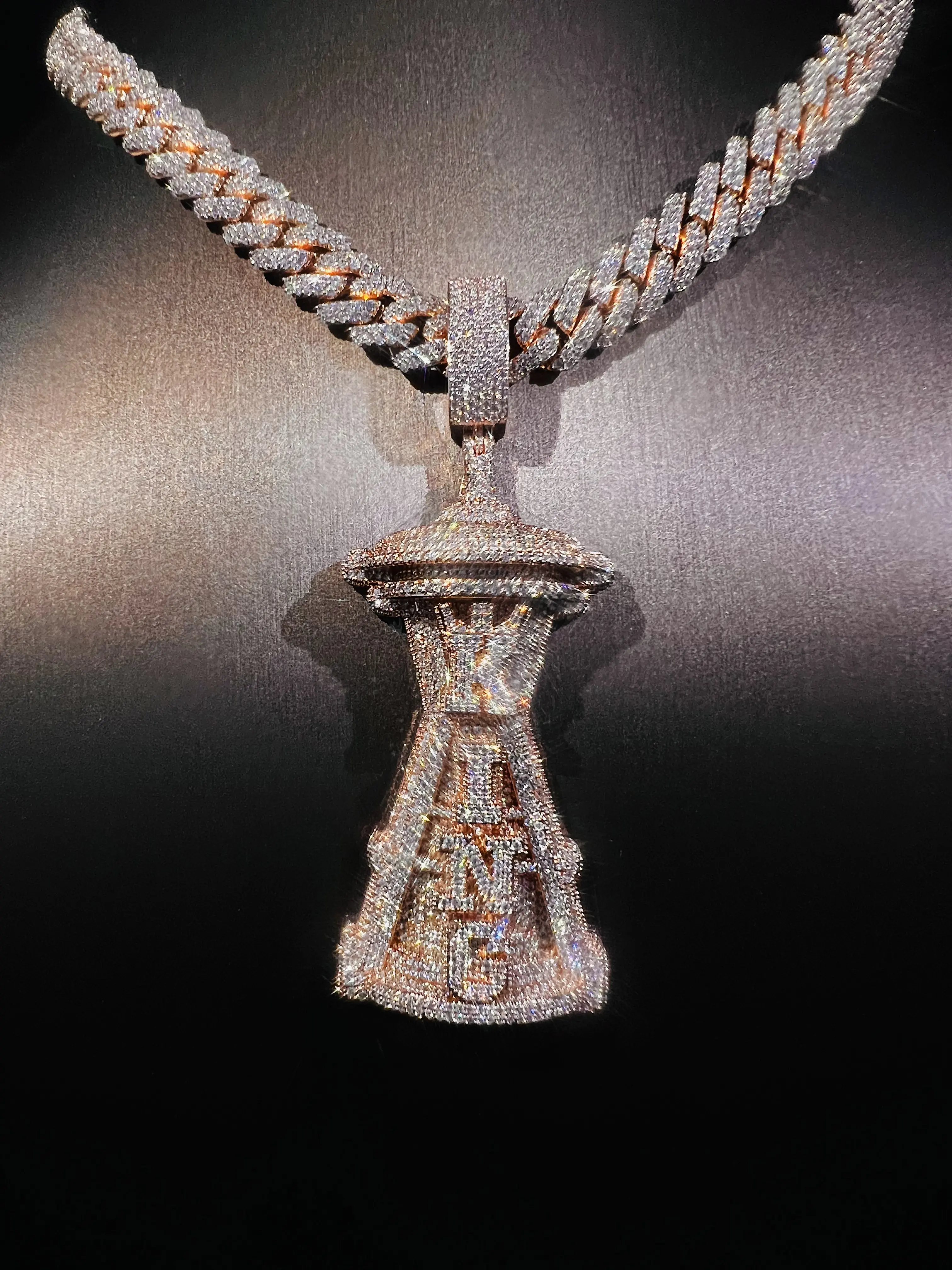 Rose gold personalized shining stone pendant 3D tower iced jewelry VVS glory hip-hop style custom full-diamond high-end pendant, Luxury Streetwea gift for Valentine's Day, Father's Day, Mother's Day, anniversary gift