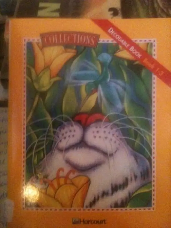 USED Book - Decodable Book, Grade 1 Book 3: Harcourt School Publishers Collections by Hsp (Paperback) - english