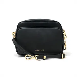 Verona Crossbody With Slash-Resistant Locking Clasp Straps