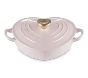 Le Creuset 1.25-qt. Shallow Heart Cocotte withHeart Knob