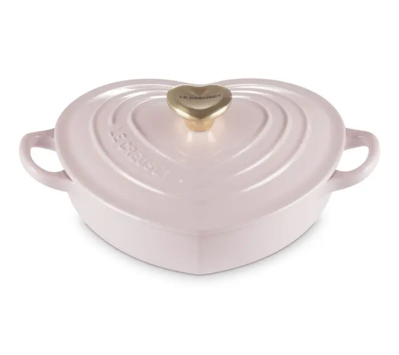 Le Creuset 1.25-qt. Shallow Heart Cocotte withHeart Knob Le Creuset 1.25-qt. Shallow Heart Cocotte withHeart Knob