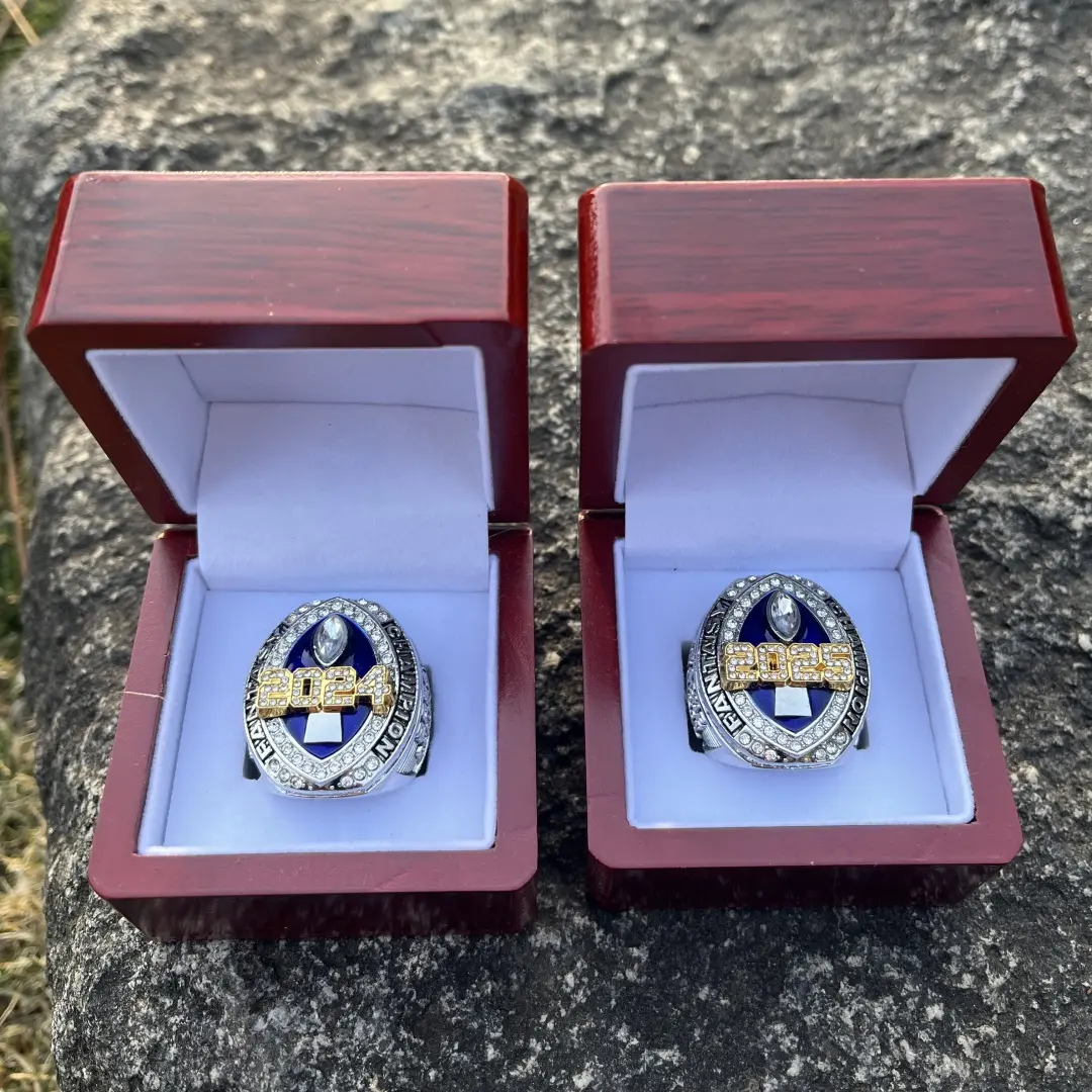 2025+2024  ring with box