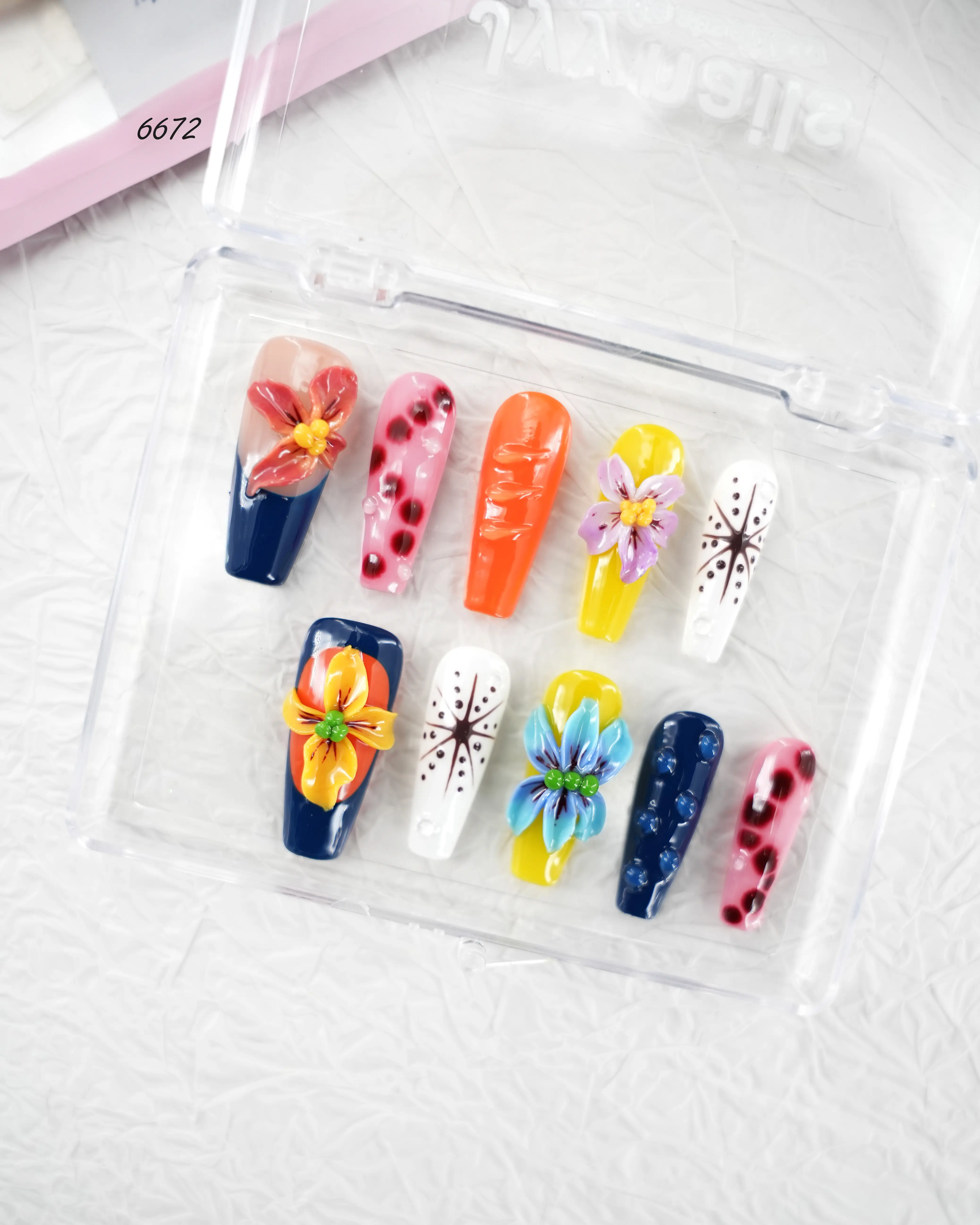 .DP.6672.Hand-painted carved wearable nails .DP.6672.Hand-painted carved wearable nails