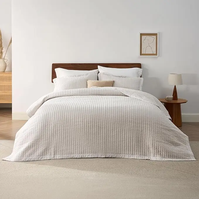 Bedsure Bone Bedspread Coverlet  - Lightweight Soft Bedding Set for All Seasons, Corduroy Pattern Quilt Set, 3 Pieces, 1 Quilt  & 2 Pillow Shams