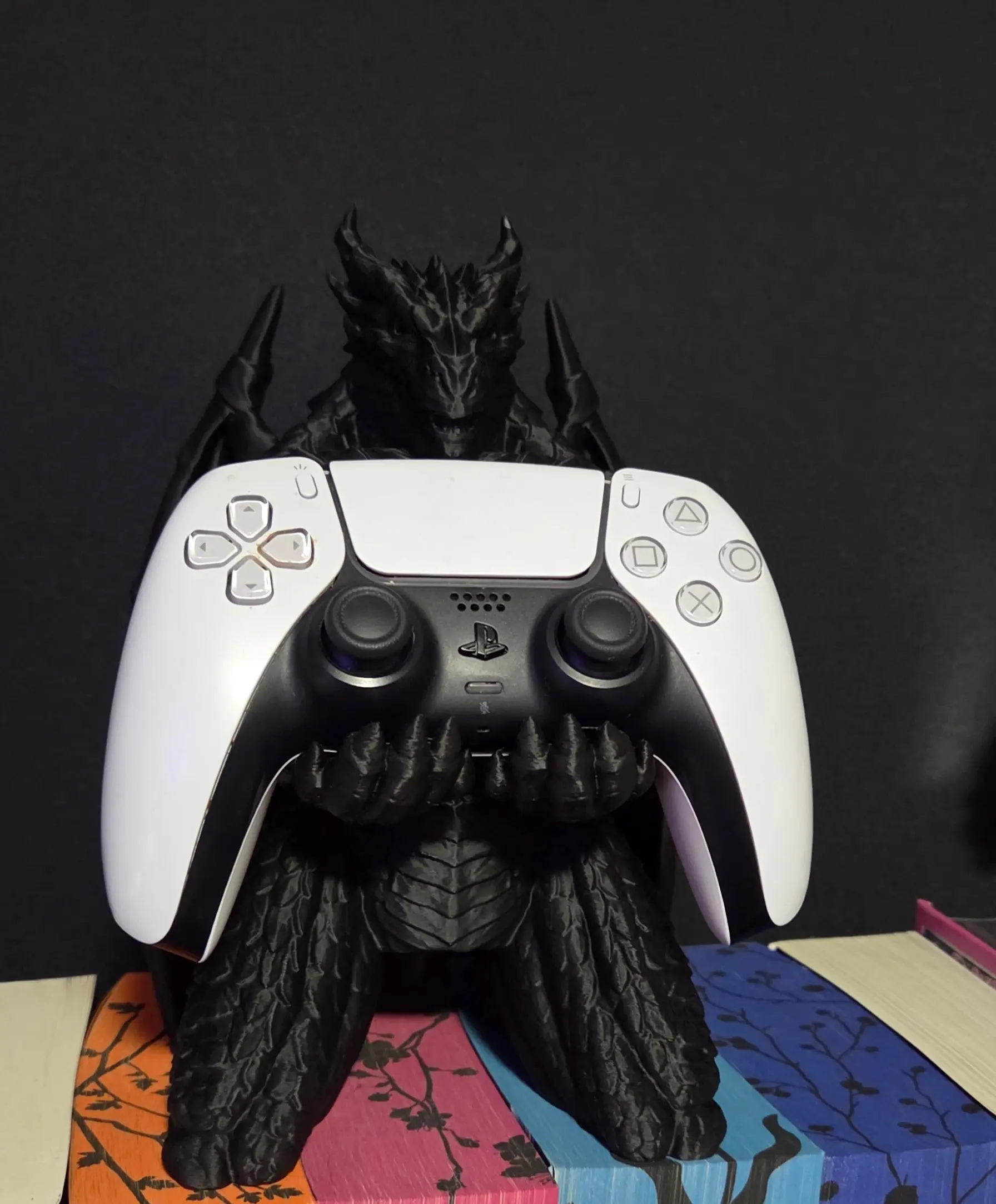 3D Printed Plastic Dragon-Shape Controller Stand - Gaming Console Holder Accessory for Gamers