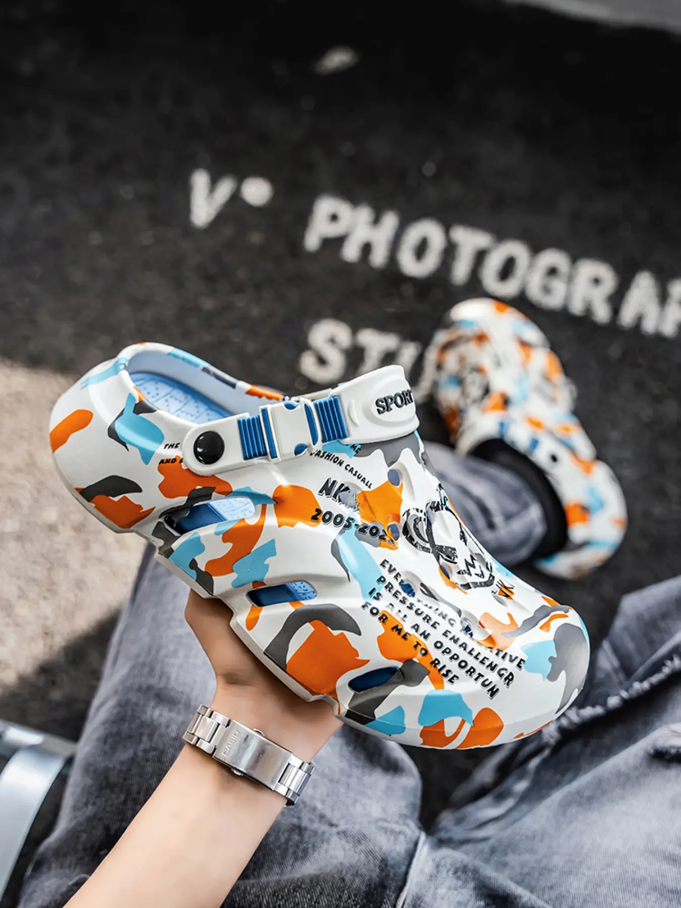1 Pair Multi-color Camouflage Trendy Clogs (Size 38-45 Available) - EVA Material + Breathable & Non-slip, For Summer Casual & Street Styling, Trendy & Versatile