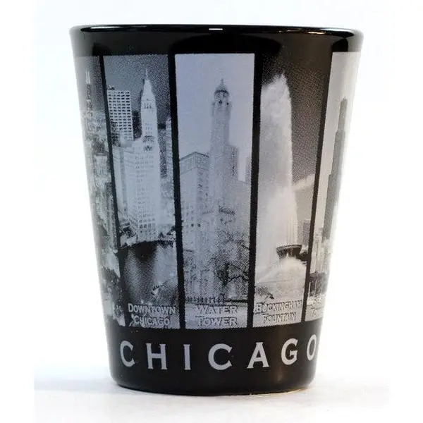 Chicago Illinois 9 Window B &amp; W Skyline Shot Glass ctm (UPC: 610370705919)