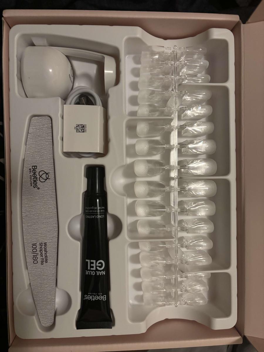 Item: 224Pcs Medium Square Nail Tipex Kit