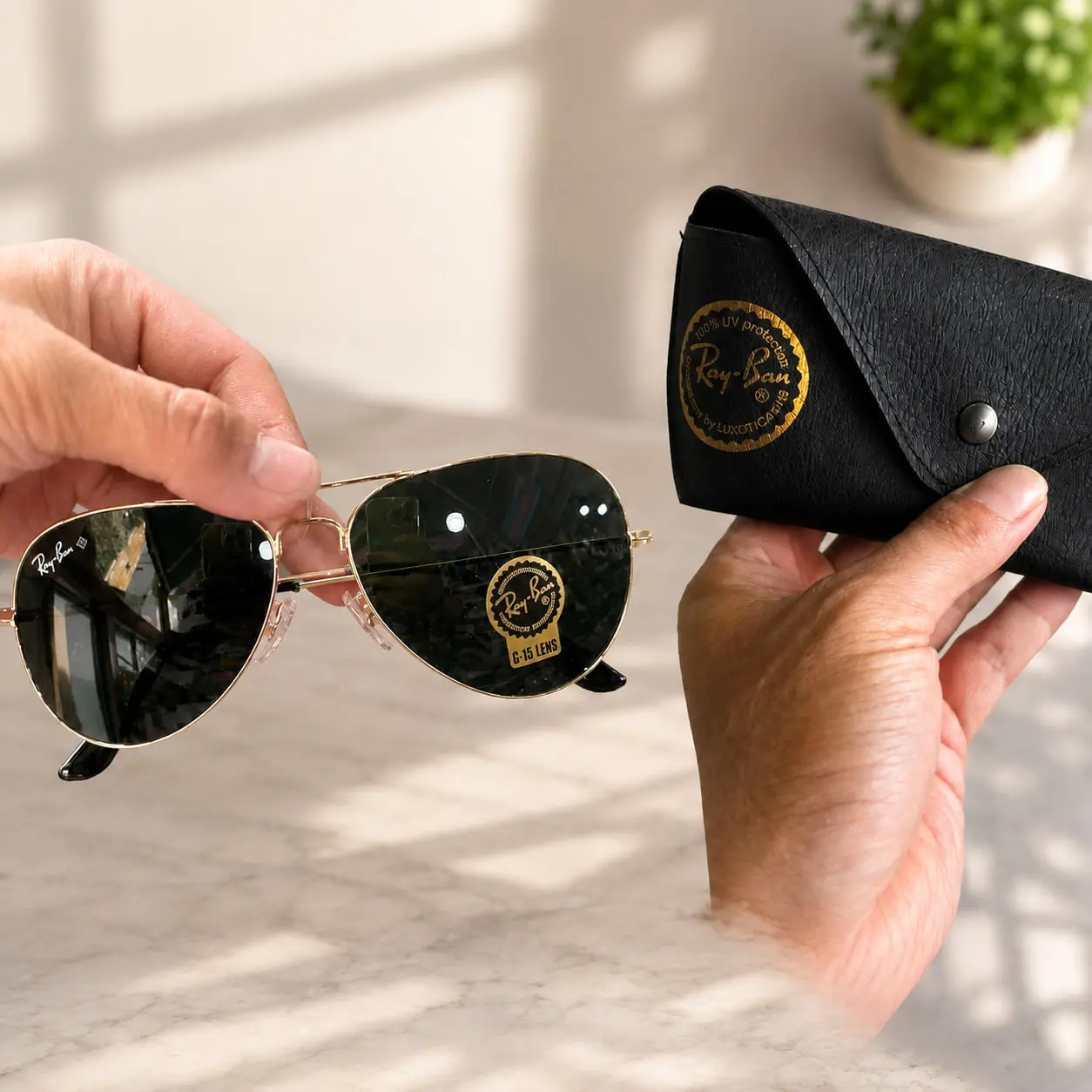 Ray-Ban Clubmaster Classic Sunglasses – Black Frame with UV400 Protection for Men & Women