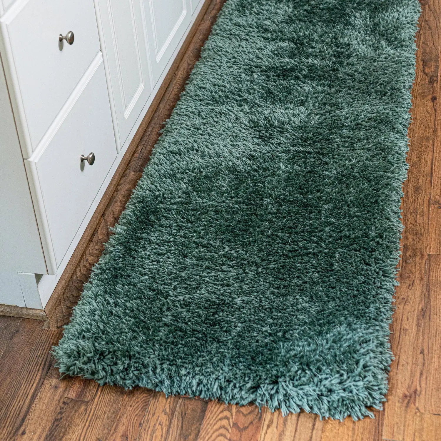 Forest Green Infinity Shag Rug