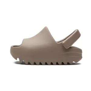 YEEZY SLIDE "EARTH BROWN" FV9913