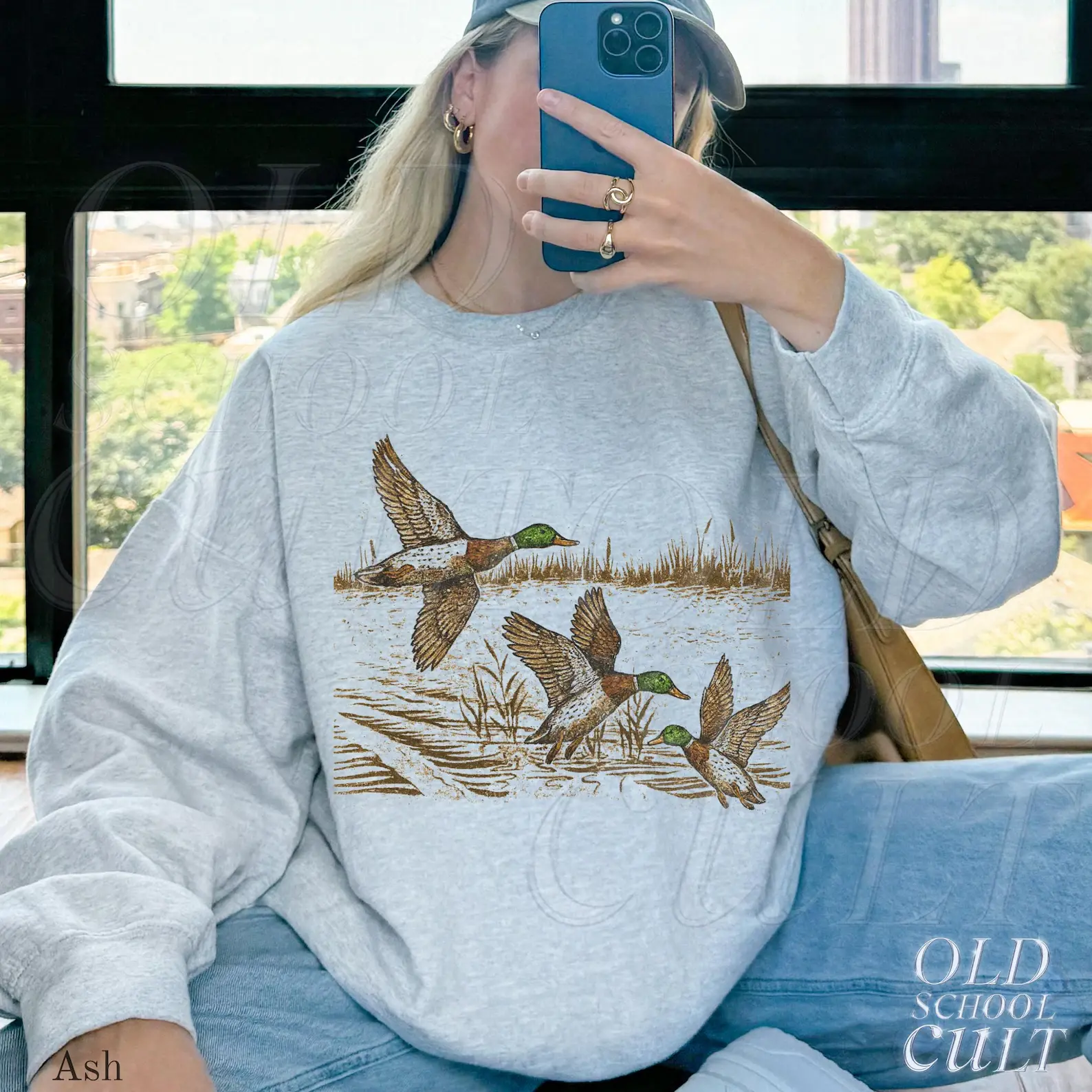 Retro Duck Nature Sweatshirt , 90s Vintage Wildlife Mallard Sweatshirt, Boho Unisex Cabincore Crewneck Cozy Season Rustic Cabin Sweatshirt