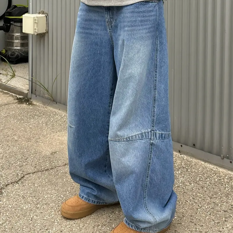 Light Wash Curved Jeans, Y2K Men's Retro Vintage Loose Fit Wide Leg Denim, Street Style Casual Fashion, Hip Hop Rock Jeans for All Seasons, Plain Denim Jeans