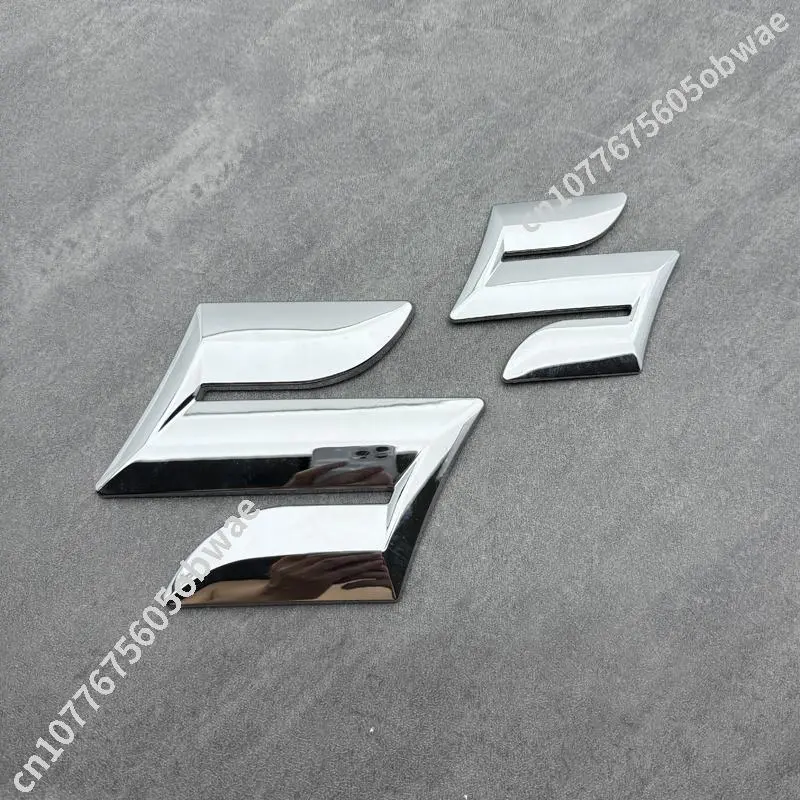 Full Set 3Pcs Silver Car Emblem Badge for Suzuki Swift Vitara  Hood Trunk Steering Wheel Logo Universal Auto Stickers Decals