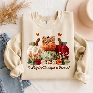 Faux Crochet Grateful Thankful Blessed Fall Sweatshirt – Cozy Pumpkin Autumn Pullover, Thanksgiving Crewneck for Women, Pumpkin Patch Sweater, Fall Season, Thanksgiving Top