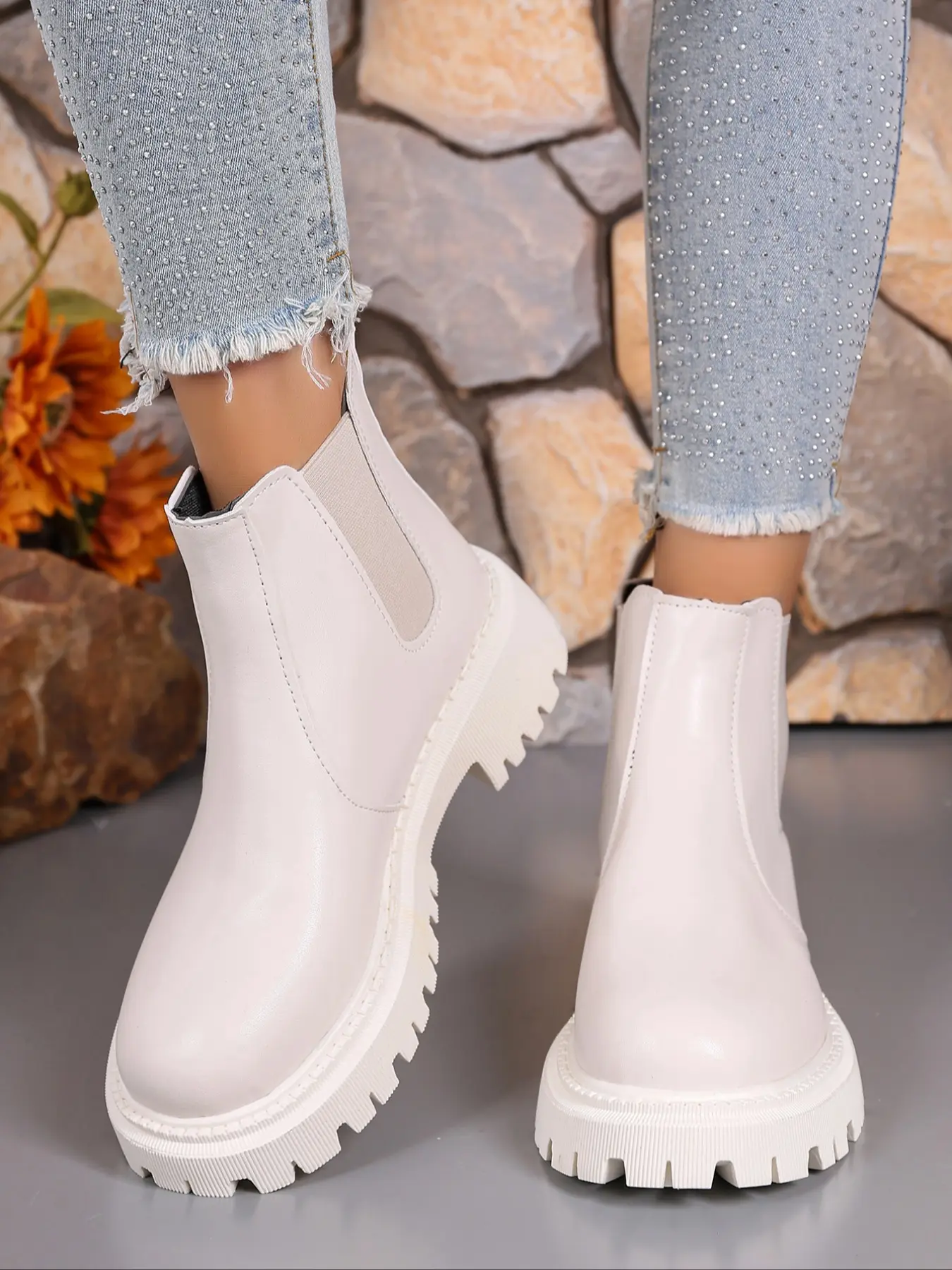 Women's Wellington Boots, Ankle Chelsea Boots, Waterproof Rain Boots, No Heel Design, Perfect for Outdoor Activities