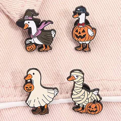 4pcs/set Spooky Halloween Goose Enamel Pins Boney Goose Skeleton Cute Goose Skeleton Witch Pumpkin Ghost Duck Alloy Metal Brooches, Brooch Pin Clip, Lapel Backpack Badge Decor Pins Jewelry Accessories Gifts for Friends