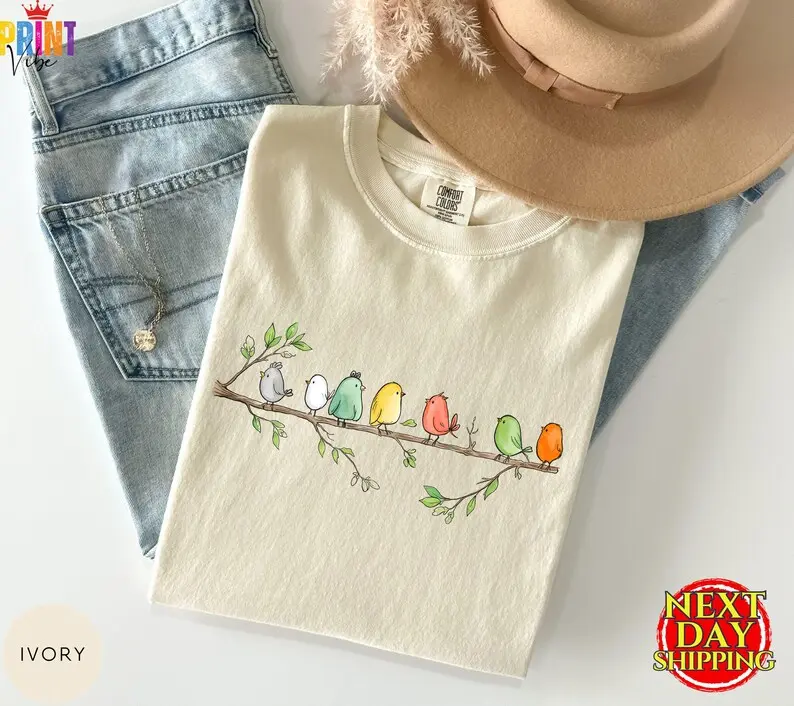 Comfort Colors Birdwatching Shirt Easily Distracted By Birds T-Shirt Aesthetic Nature Lover Graphic Tee Vintage Bird Watcher Gift Top Retro Outdoor Apparel Spirit Era Art