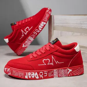 2025 spring new men's sports and leisure shoes fashion skateboard shoes youth red tide shoes soft sole soft surface board shoes black waterproof work shoes