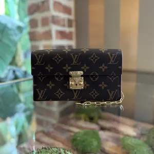 Pre-owned Louis Vuitton canvas Clutches & Wristlets Monogram S Lock Belt Pouch MM