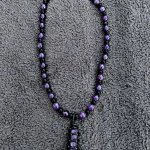 Amethyst and obsidian necklace