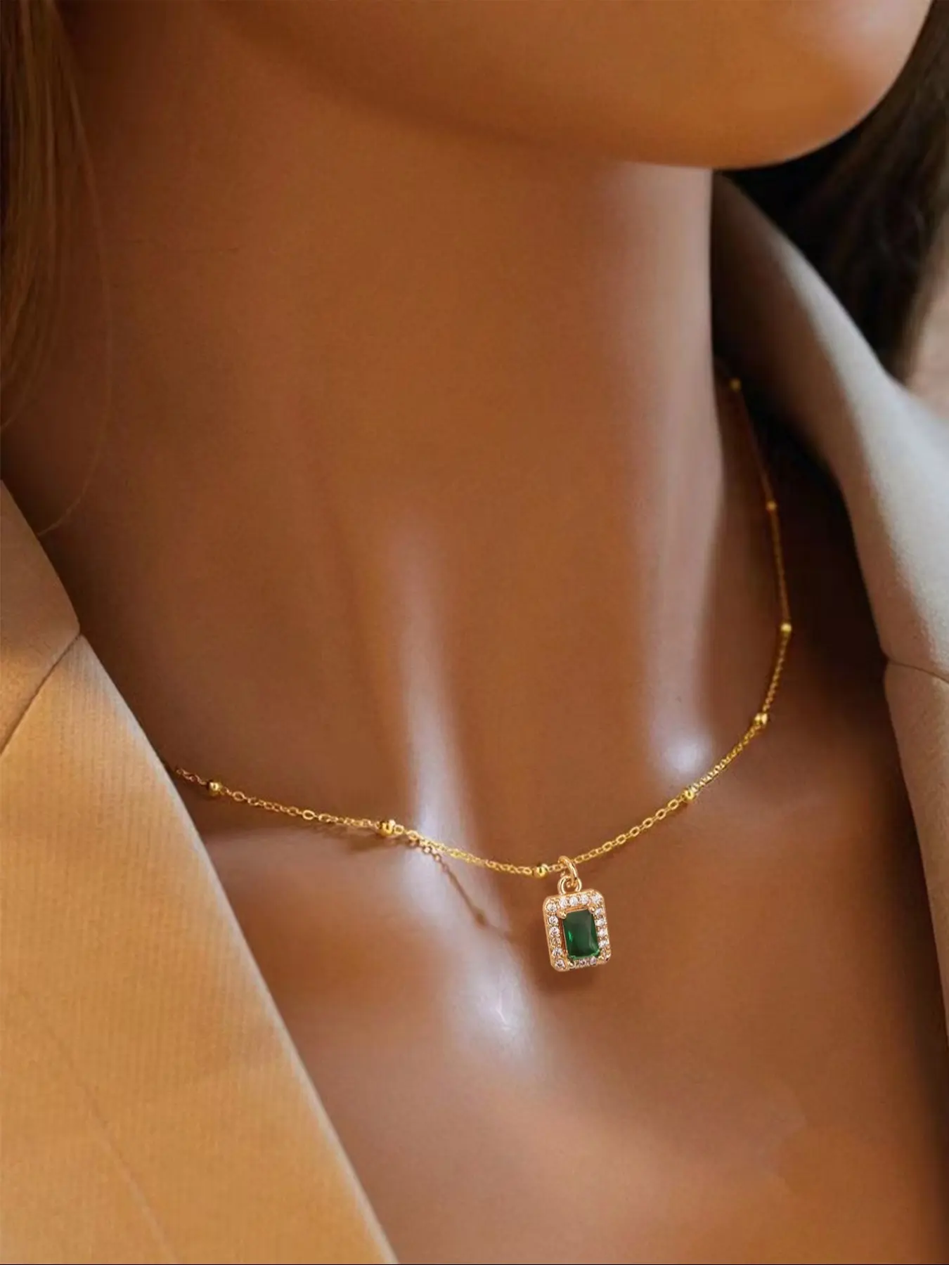 Elegant Square Beaded Chain Necklace for Women, Cute Preppy Style Jewelry Gift Box Included, Random Round Pearl Design