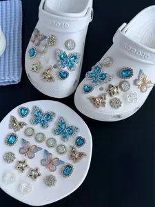 20 Hole Shoe Accessories Butterfly Gem Rose Chain Decor, Creative Shoes DIY Gift Choice, Perfect for Shoe Decoration