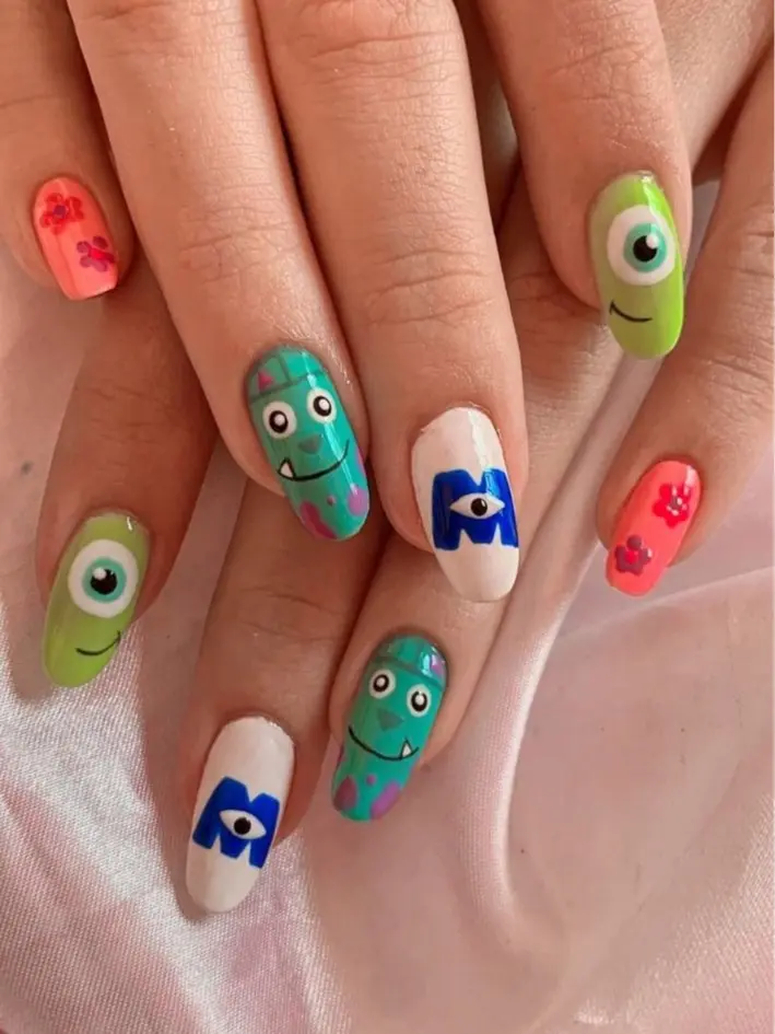 Colorful One-Eye Monster Press-On Nails – Cute Cartoon Character Nail Art, Green Blue Pink Long Oval False Nail Set
