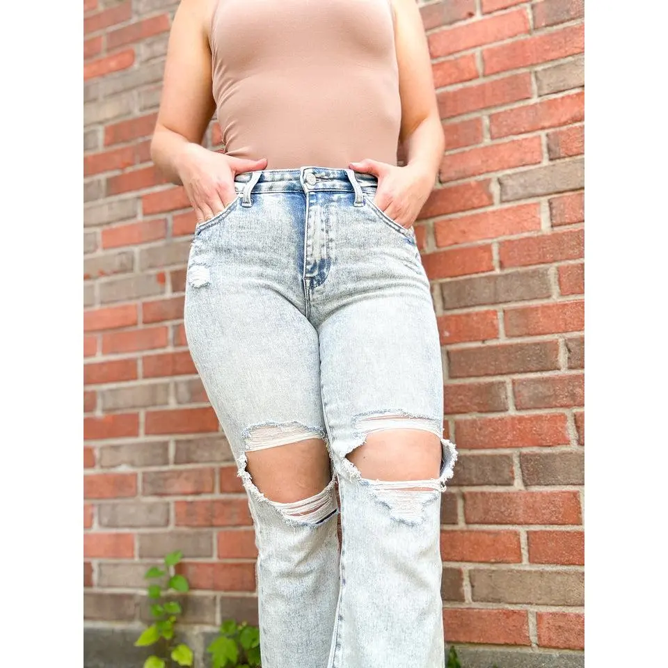 Acid Wash High Rise Cropped Frayed Hem Jeans