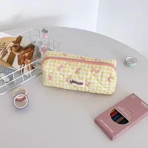 High-Profile Butterfly Knot Print Plaid Large Capacity Pen Bag, Sweet Fresh Design, Girl Dorm Desk Storage Organizer