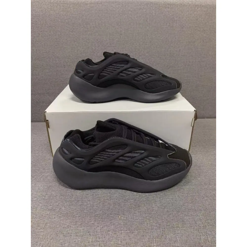New Breathable Sporty Soft Sole Shoes, Unisex Casual Fashion Sneakers, Versatile Comfortable Footwear for Men and Women