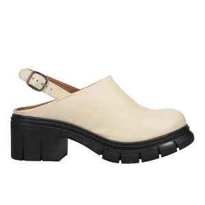 BC FOOTWEAR Womens Soft Grunge Clogs Casual - Off White