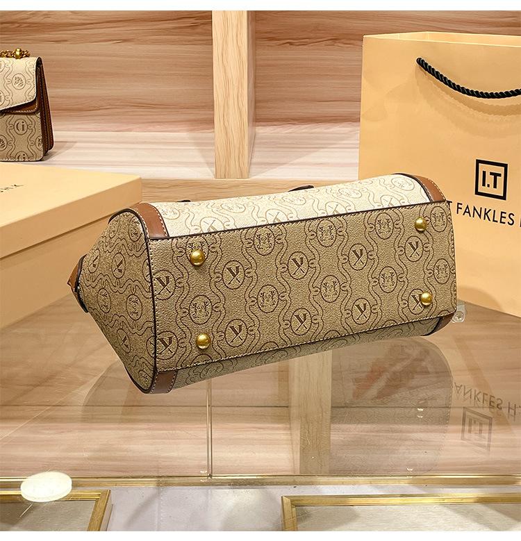 city Vintage Print Faux Leather Dome Satchel Equestrian Style Top Handle Purse versatile crossbody bag city