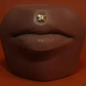 Flower Lip piercing
