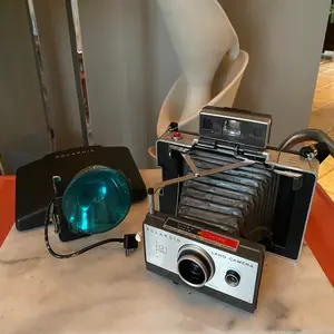 Vintage Film Camera Polaroid Model 101 Land Camera Vintage film camera | Flash Kit | Case | Original Box