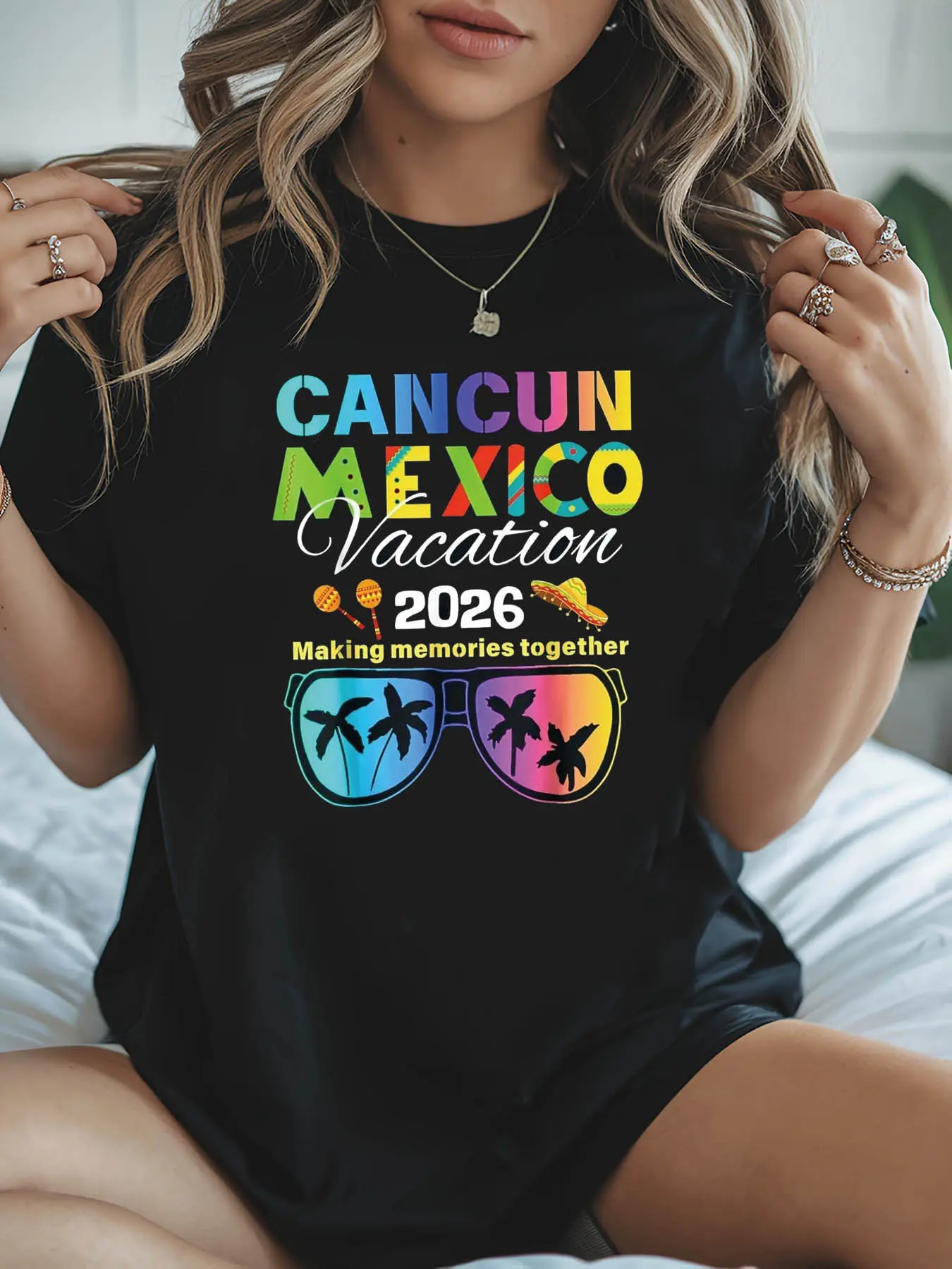 Cancun Mexico Vacation 2026 MAKING MEMORIES TOGETHER Graphic Print Women'S Round Neck Short Sleeve T-Shirt, Perfect for Casual Outings, Holidays, And Gifts, Ideal for Friend Gatherings
