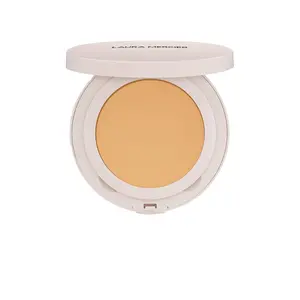 Laura Mercier Ultra Blur Pressed Powder in Honey