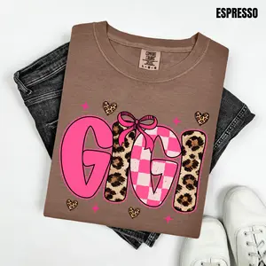Gigi Glam Pink Mix Comfort Colors T-Shirt 'NLB'