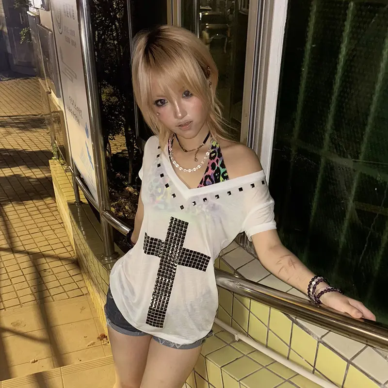 Japanese Y2k Metal Cross Print T-shirt Vintage Harajuku Short