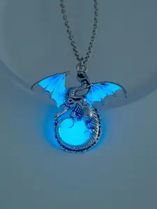 Luminous Dragon Design Pendant Necklace, Neck Jewelry for Party, Daily Clothing Decor, Trendy All-match Jewelry for Birthday Gift Back To School, Exquisite Jewelry Gift