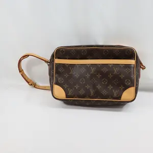 Pre-owned Louis Vuitton canvas Crossbody Bags #BP72123 Monogram Trocadero 30 Crossbody Bag M51272