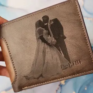 Cartera Personalizada - Customized Wallet for Mens Personal Use Business Minimalist Bifold with Unique Design for Men's Gift Featuring Personalized Names for Father's Day Gift, or your favorite picture.
